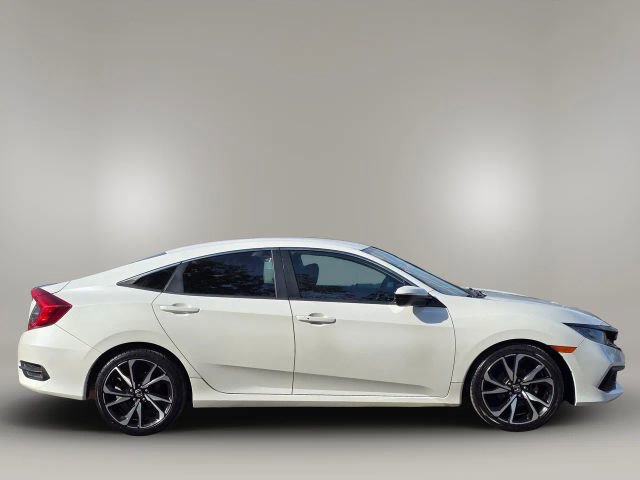 2019 Honda Civic Sport photo 4