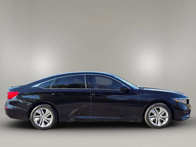 2019 Honda Accord LX photo 4