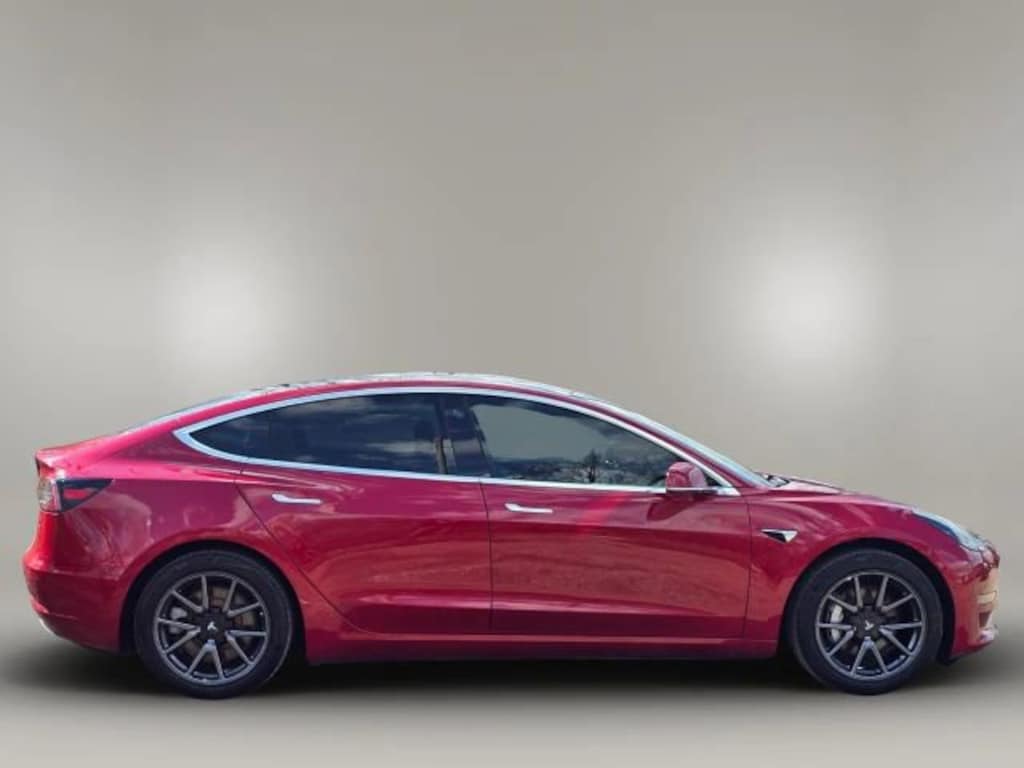 Used 2018 Tesla Model 3 Sedan