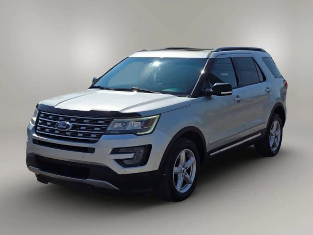 Used 2017 Ford Explorer XLT SUV