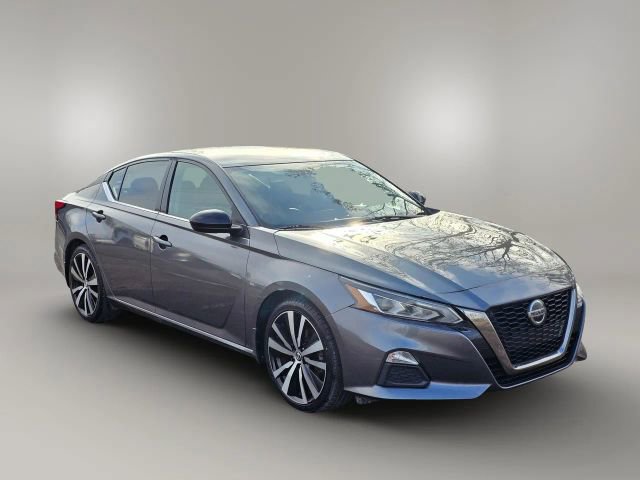 2019 Nissan Altima 2.5 SR photo 3