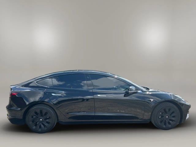 2019 Tesla Model 3 Standard Range photo 4