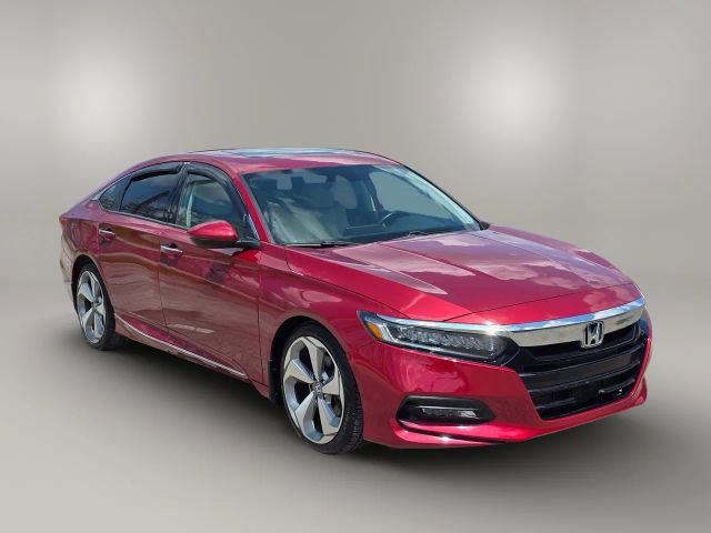 2018 Honda Accord Touring photo 3