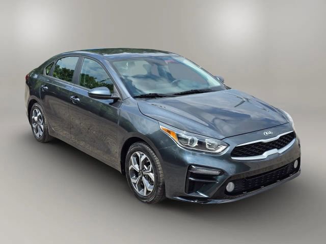 2019 Kia Forte LXS photo 3