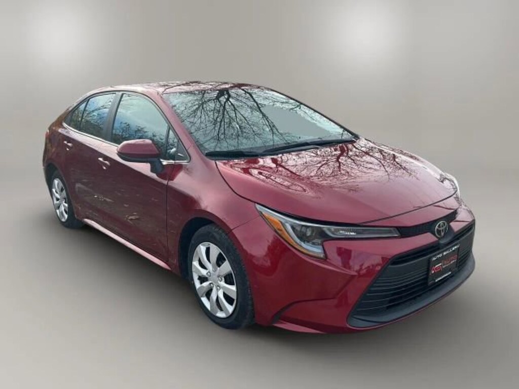Used 2024 Toyota Corolla LE Sedan