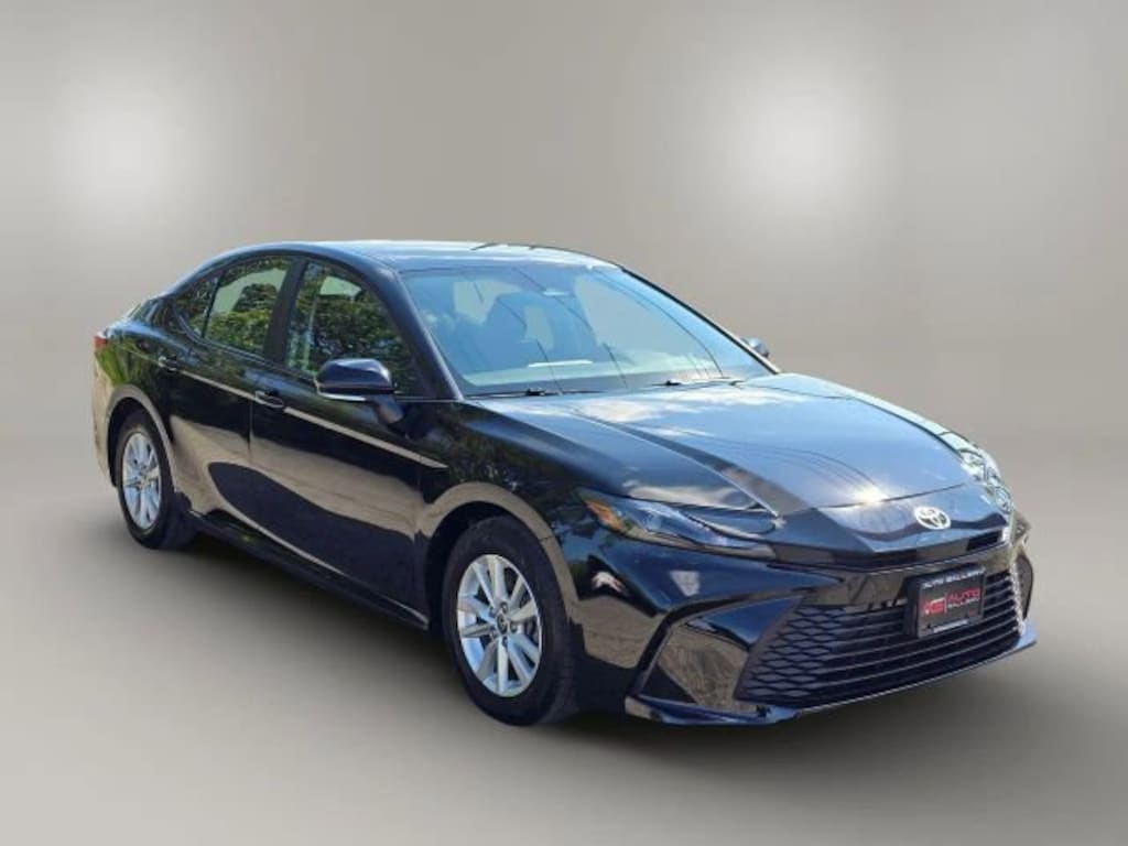 Used 2025 Toyota Camry Sedan