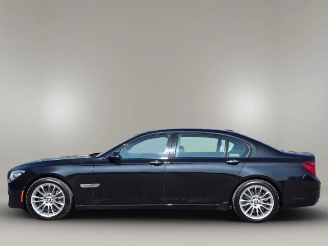 2013 BMW 7 Series 750i - Photo 8