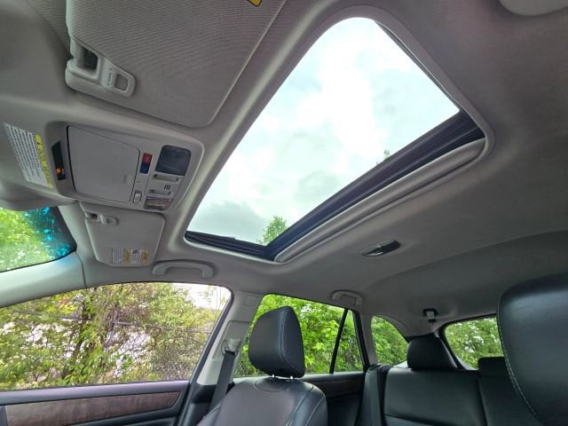 2016 Subaru Outback Limited - Photo 35