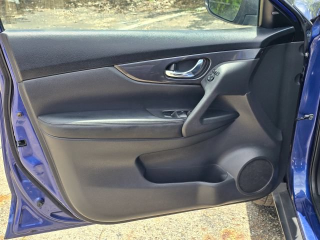 2019 Nissan Rogue SV - Photo 9