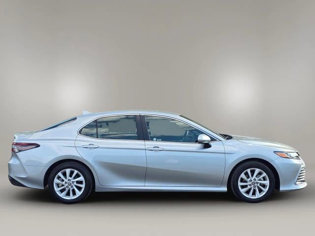 2024 Toyota Camry LE photo 4