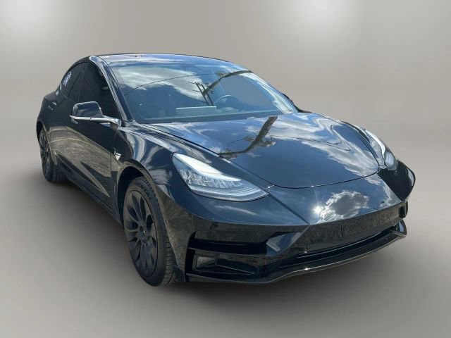 2019 Tesla Model 3 Standard Range photo 3