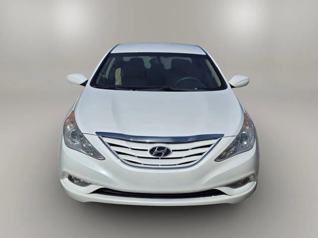 2013 Hyundai Sonata GLS photo 2