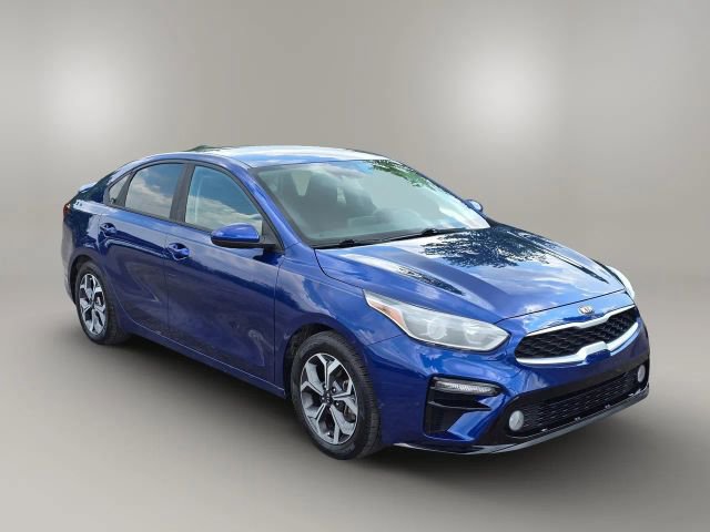 2019 Kia Forte LXS photo 3
