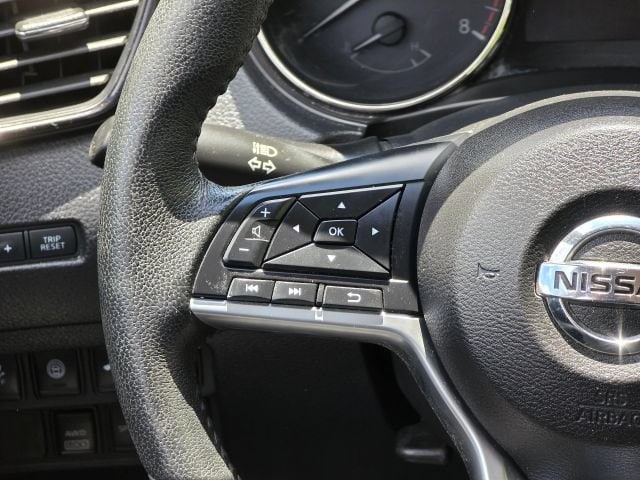 2019 Nissan Rogue SV - Photo 21