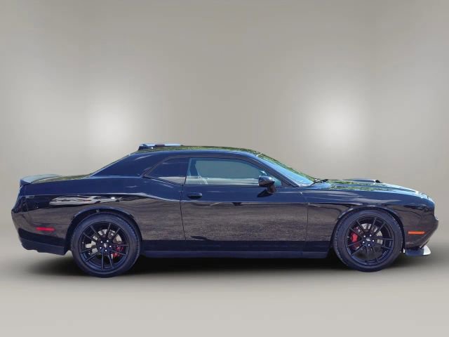2017 Dodge Challenger R/T 392 Scat Pack Shaker photo 4