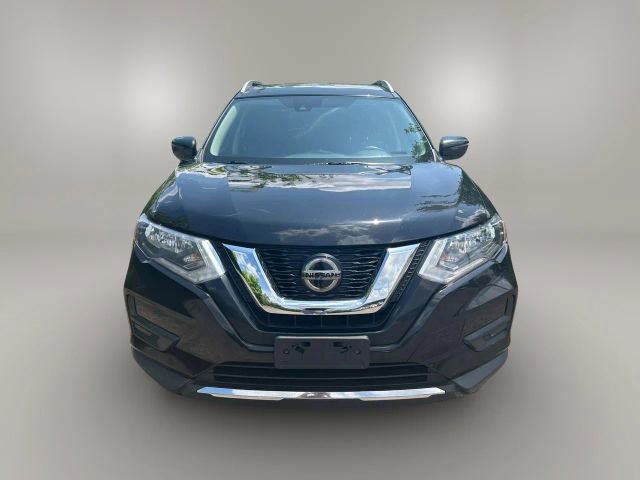 2020 Nissan Rogue SV photo 2