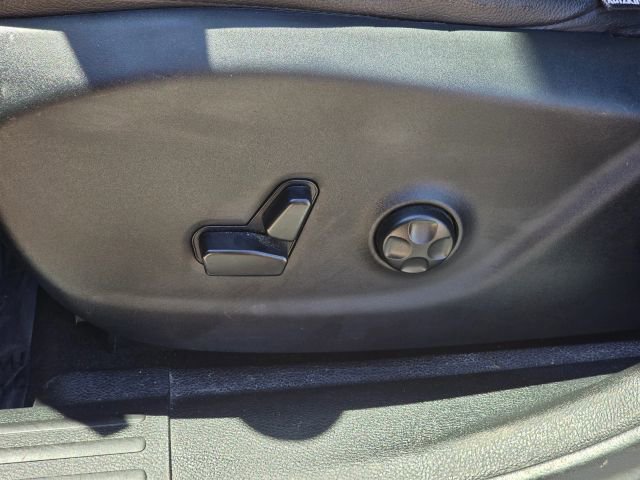 2019 Jeep Cherokee Altitude - Photo 11