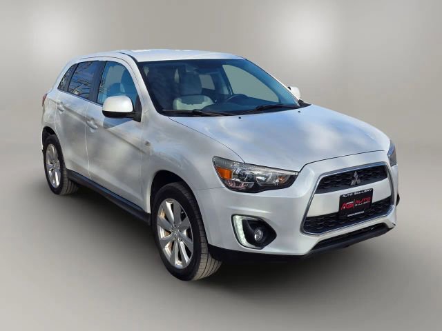 2015 Mitsubishi Outlander Sport SEL GT photo 2