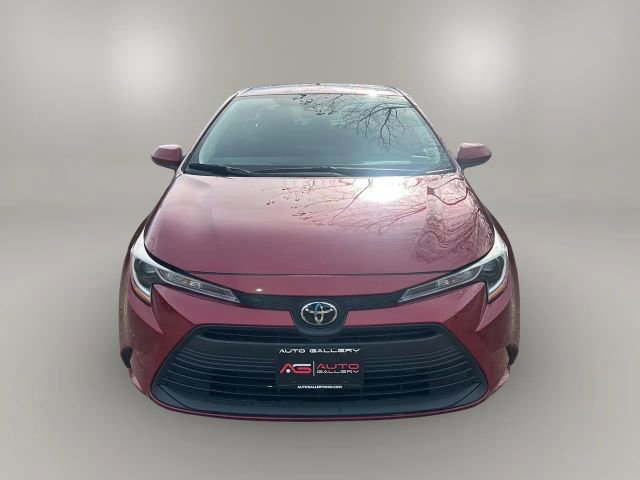 2024 Toyota Corolla LE photo 2