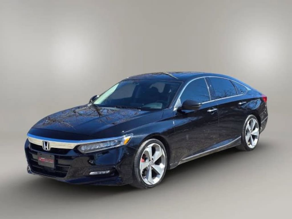 Used 2018 Honda Accord Touring Sedan