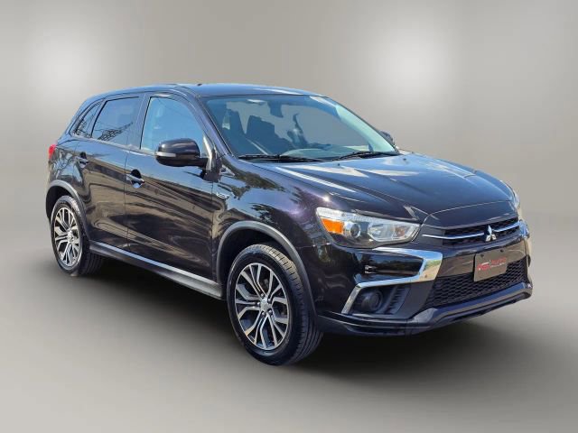 2018 Mitsubishi Outlander Sport photo 3