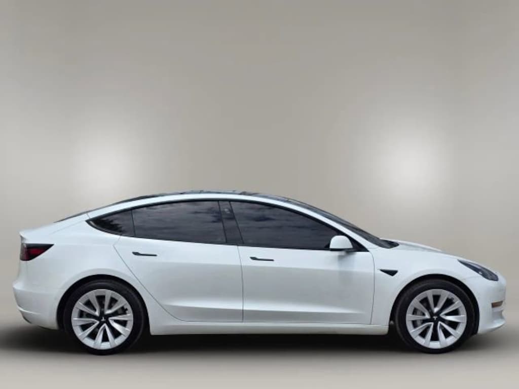 Used 2021 Tesla Model 3 Standard Range Plus Sedan