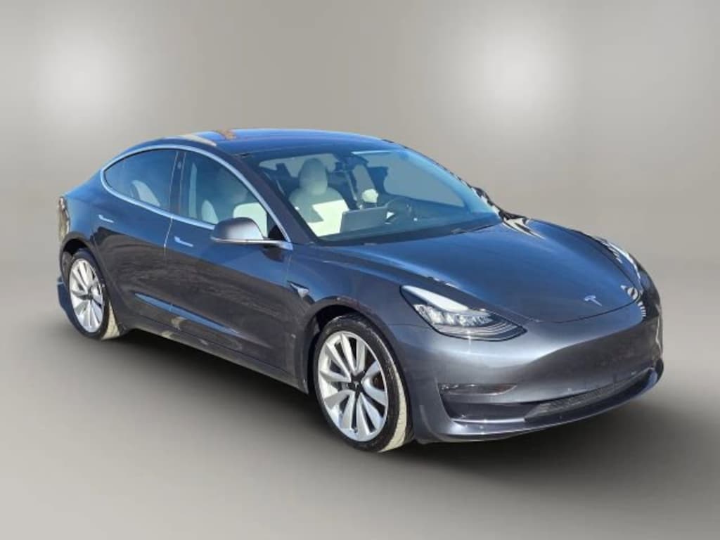 Used 2018 Tesla Model 3 Sedan
