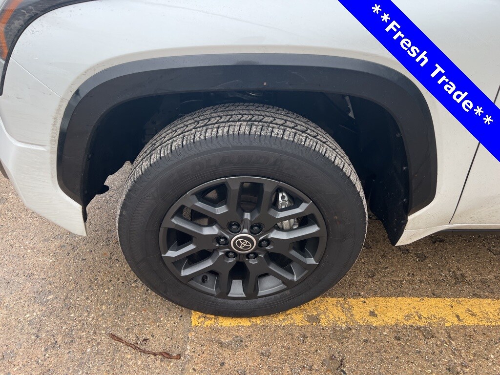 2024 Toyota Tundra Platinum photo 4