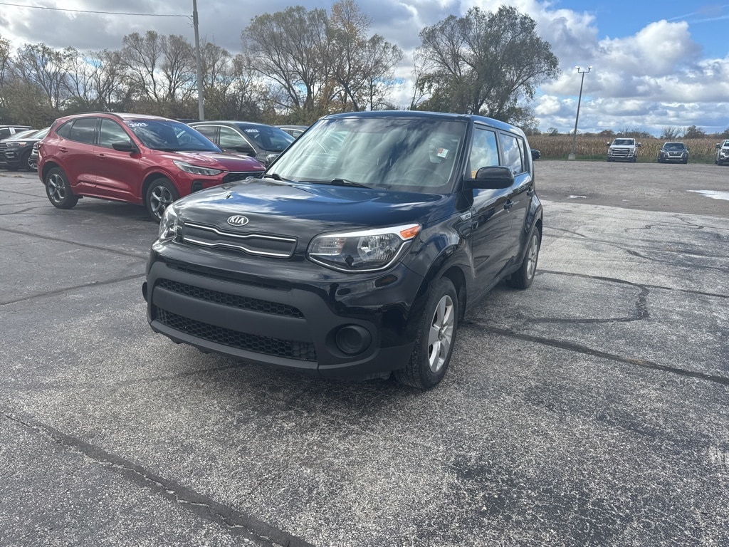 Used 2018 Kia Soul Base with VIN KNDJN2A27J7904650 for sale in Alma, MI