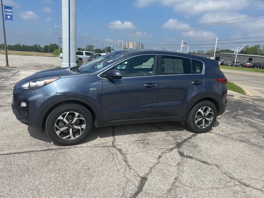 Used 2020 Kia Sportage LX with VIN KNDPMCAC6L7742220 for sale in Alma, MI