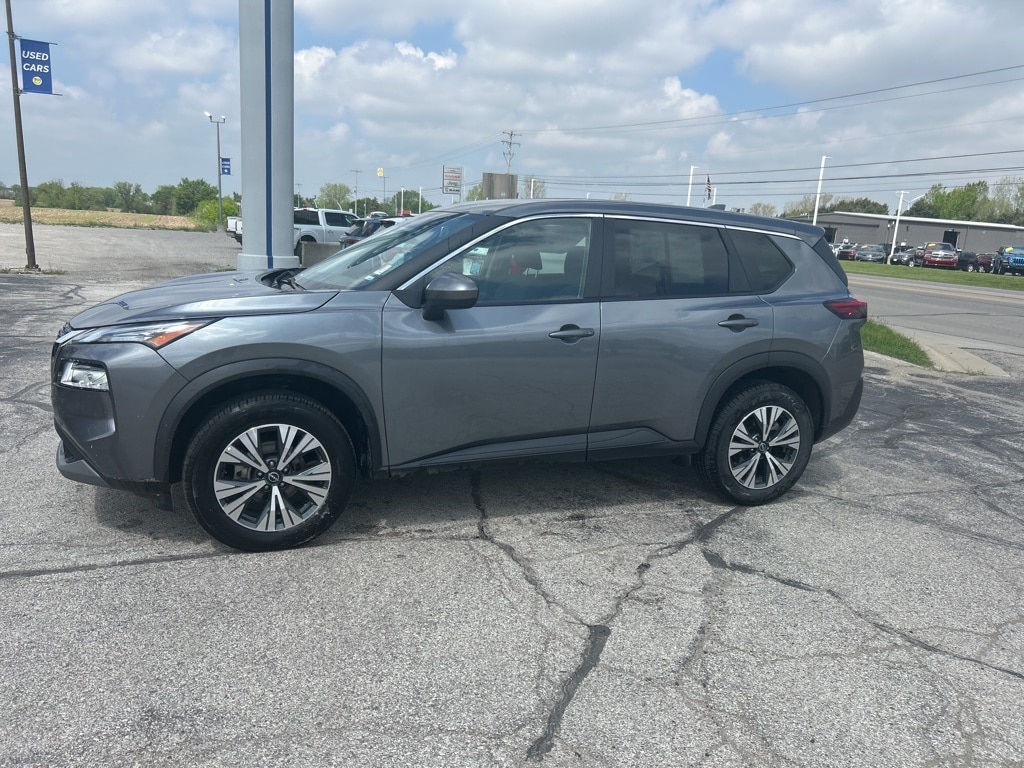 Used 2023 Nissan Rogue SV with VIN 5N1BT3BB6PC806381 for sale in Alma, MI