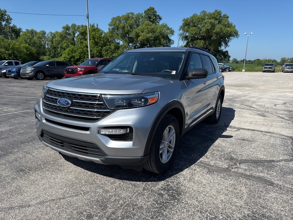 Used 2023 Ford Explorer XLT with VIN 1FMSK8DHXPGB31001 for sale in Alma, MI
