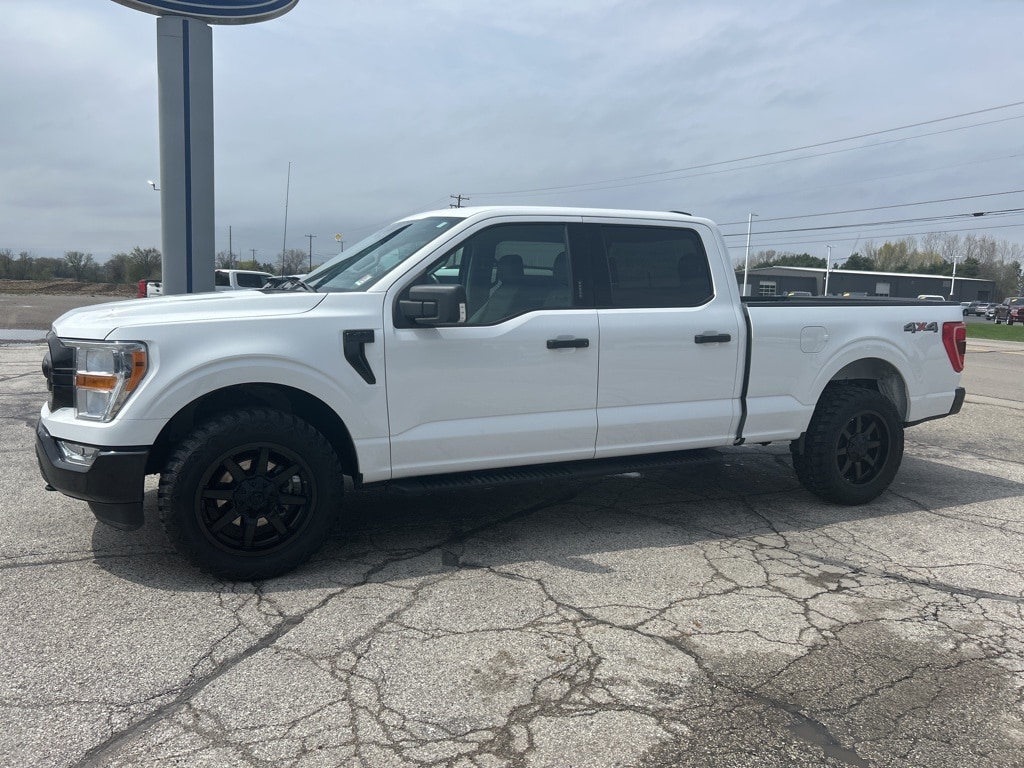Used 2021 Ford F-150 XLT with VIN 1FTFW1E85MFA62123 for sale in Alma, MI