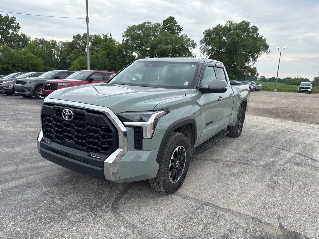 Used 2022 Toyota Tundra SR with VIN 5TFLA5DA8NX040688 for sale in Alma, MI
