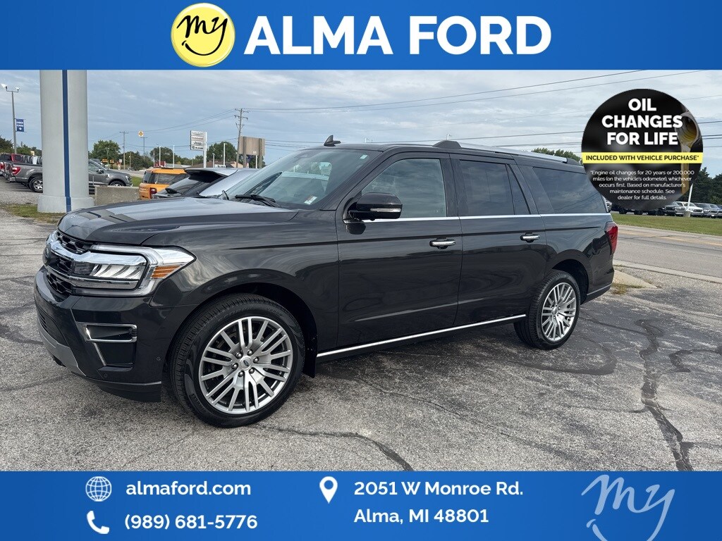 2022 Ford Expedition MAX Limited photo 2