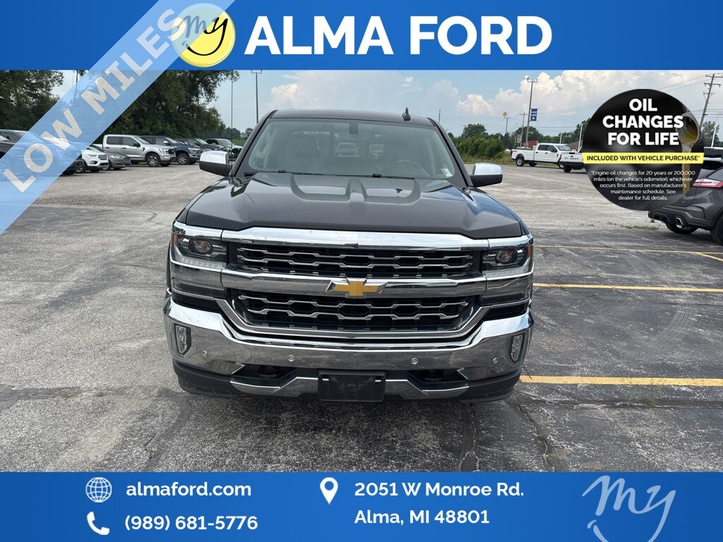 2018 Chevrolet Silverado 1500 LTZ photo 3