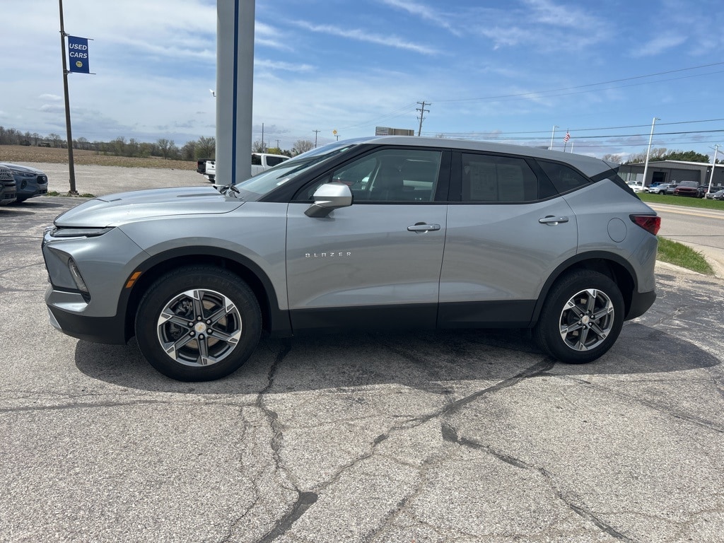 Used 2023 Chevrolet Blazer 2LT with VIN 3GNKBCR4XPS164750 for sale in Alma, MI