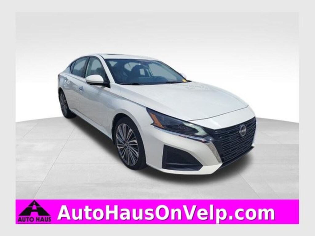 Used 2024 Nissan Altima Sedan
