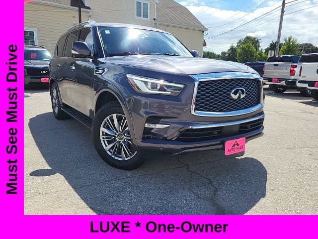 2022 INFINITI QX80's photo