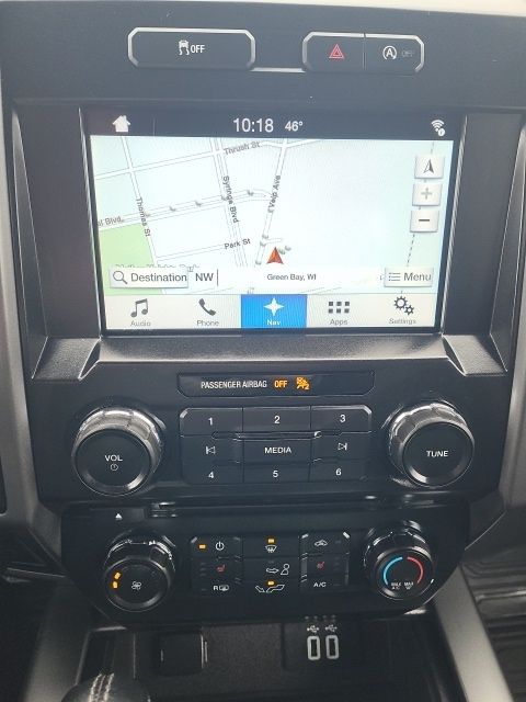 2016 Ford F-150 XLT photo 4