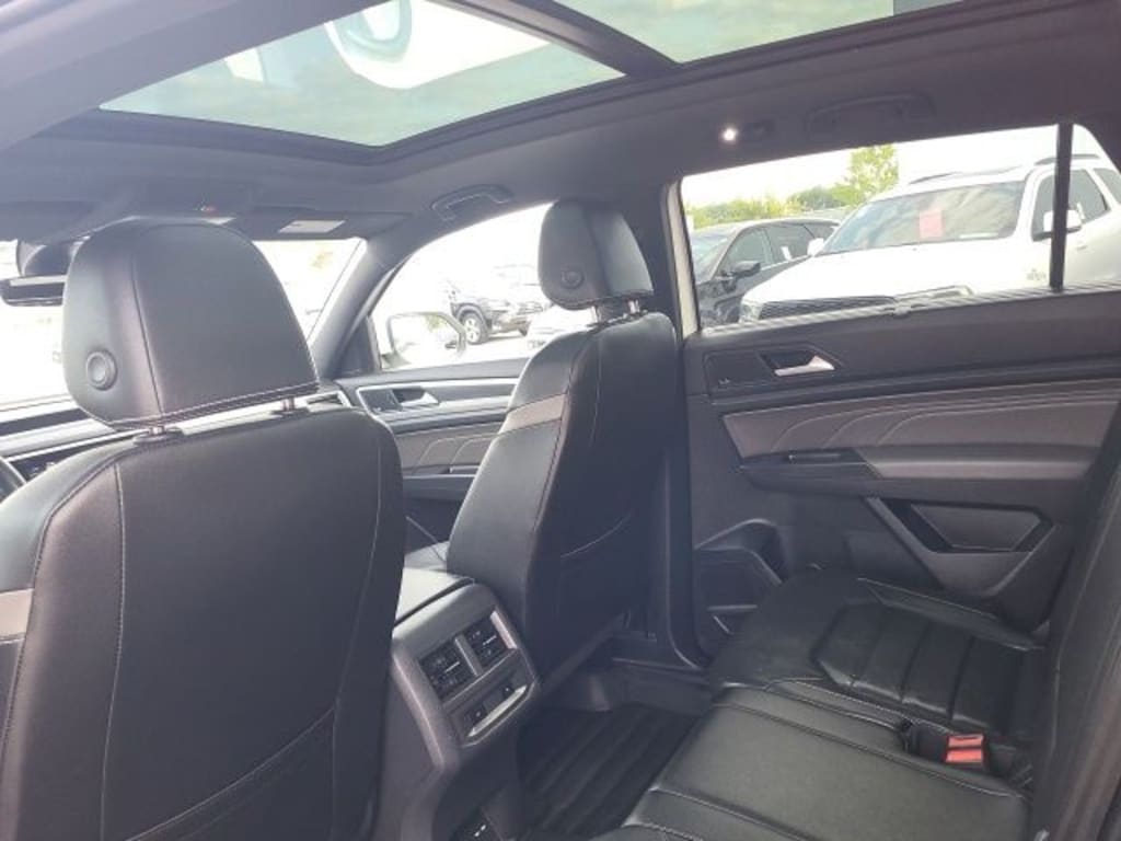 Used 2023 Volkswagen Atlas Cross Sport 3.6L V6 SEL Premium R-Line SUV