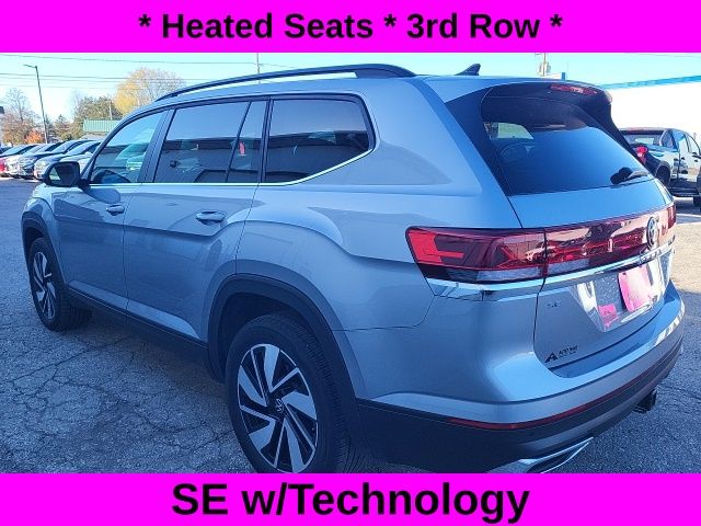 2024 Volkswagen Atlas SE w/Tech's photo