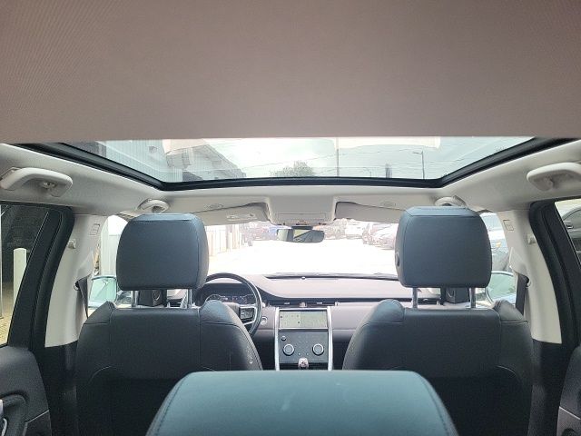 2021 Land Rover Discovery Sport S photo 2