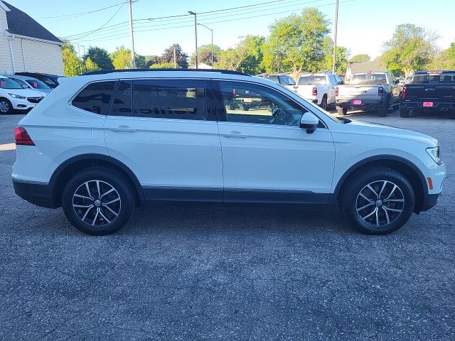 2021 Volkswagen Tiguan SE - Photo 18