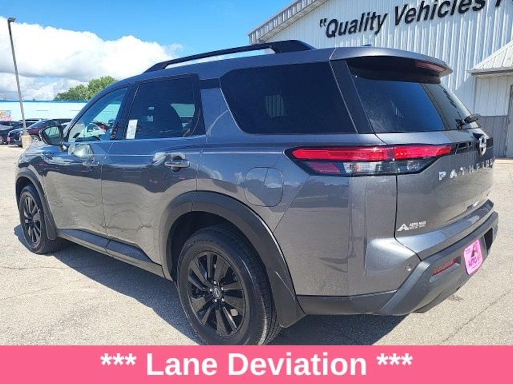 Used 2022 Nissan Pathfinder SV SUV