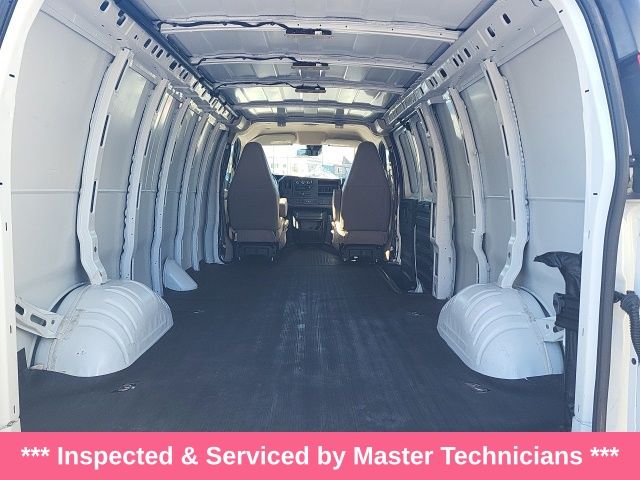 2024 GMC Savana Cargo Work Van - Photo 9