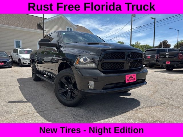 2017 RAM 1500 Night 4x4 Crew Cab 5'7's photo