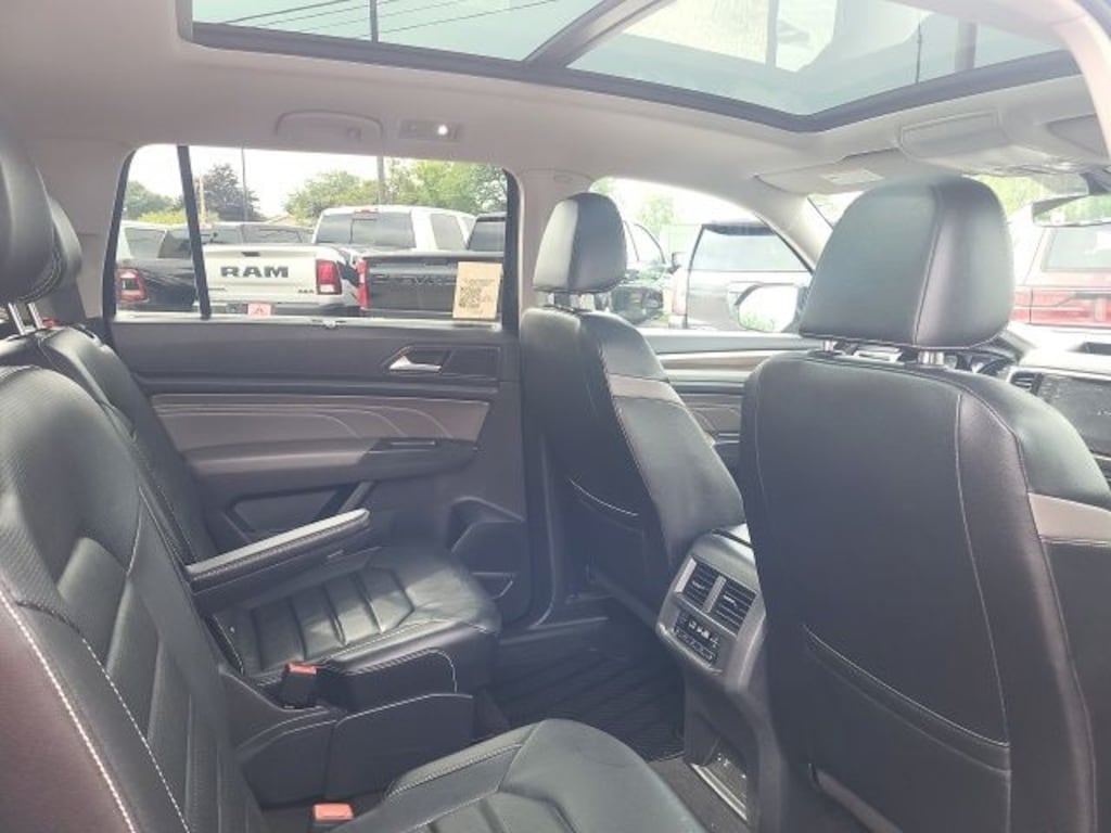 Used 2021 Volkswagen Atlas 2.0T SEL 4MOTION SUV