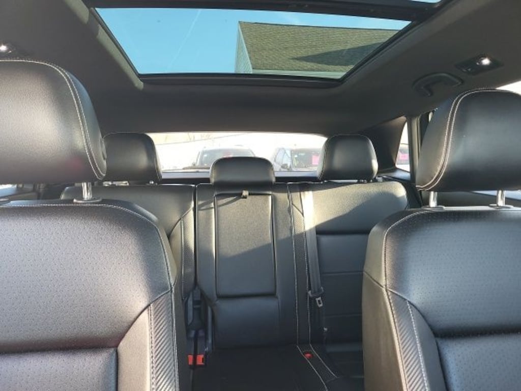 Used 2022 Volkswagen Atlas Cross Sport 2.0T SE w/Technology SUV