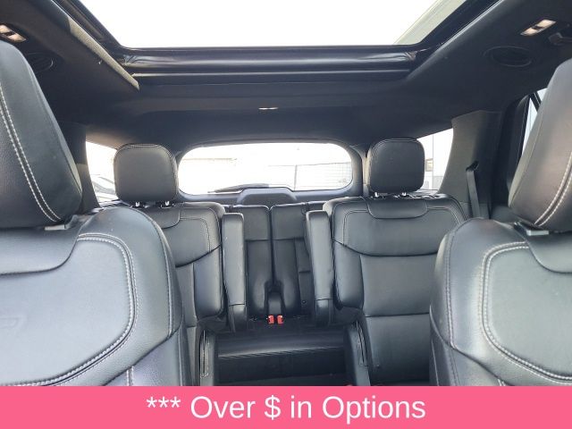 2021 Ford Explorer ST photo 2